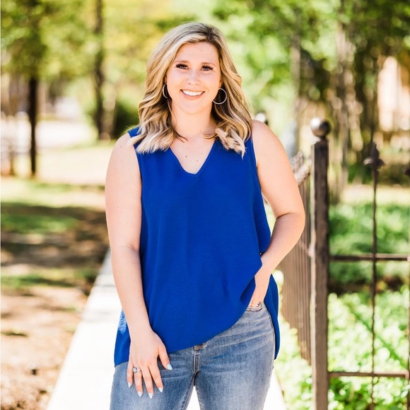 Charming Charlie Royal Blue V Neck Sleeveless Top - Picture 1 of 4